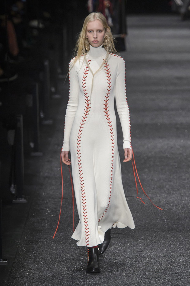 Alexander McQueen jesień-zima 2017/2018
