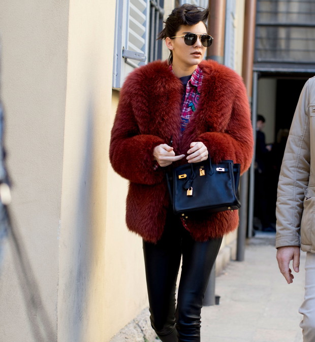 Street fashion: modelki off duty na Milan Fashion Week AW17