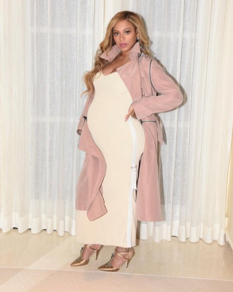 Beyoncé w ciąży. Zobacz stylizacje gwiazdy