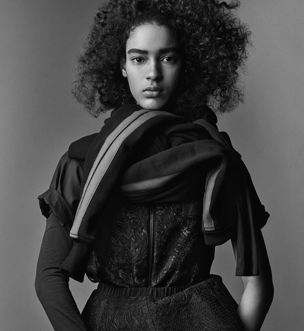 Bluza wiązana na szyi Vera Wang wiosna-lato 2017