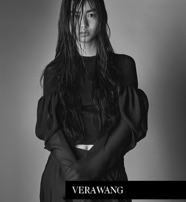 Bluzka z falbanami Vera Wang wiosna-lato 2017