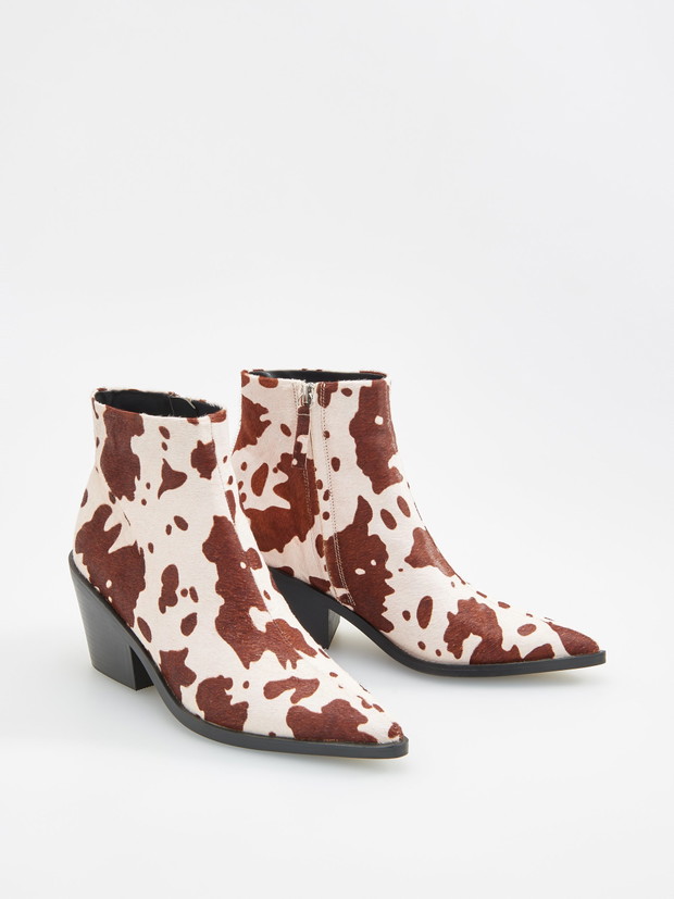 Buty Reserved