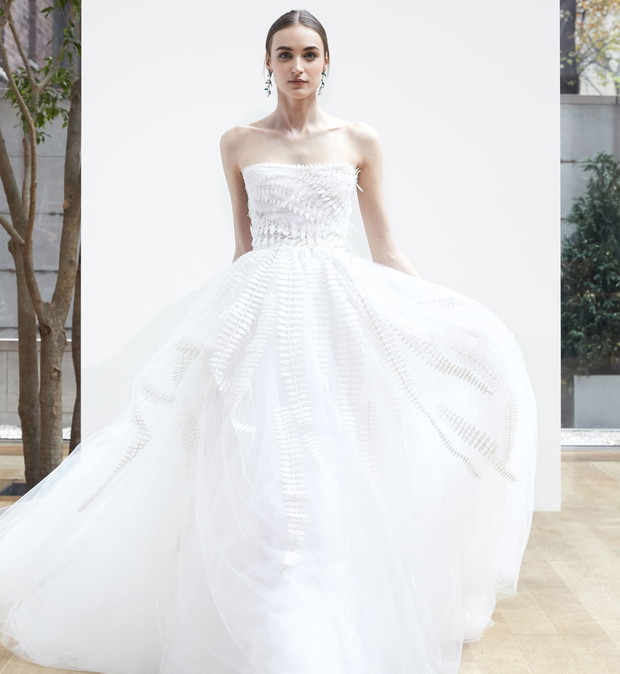 Rozłożysta suknia ślubna, Oscar de la Renta 2018