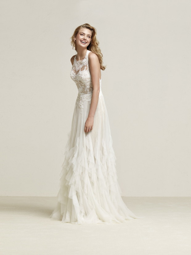 Suknia ślubna Pronovias model Draconia