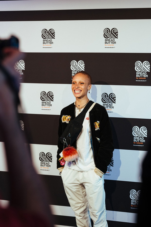 Adwoa Aboah na konferencji Bread & Butter 2017