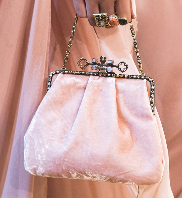 Modna torebka na jesień i zimę 2017/2018:Elie Saab