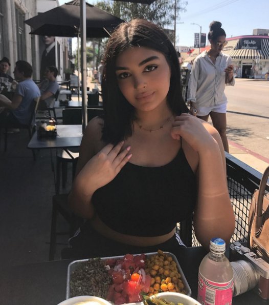 Sonia i Fyza Ali - sobowtórki Kim Kardashian i Kylie Jenner?