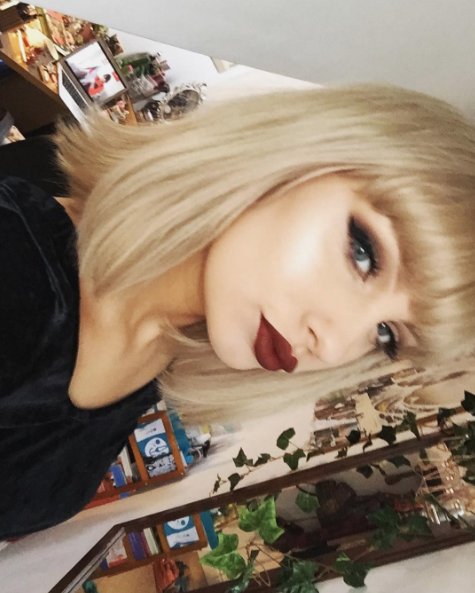Laura Cadman, 20-letnia studentka z Newcastle wygląda jak Taylor Swift?
