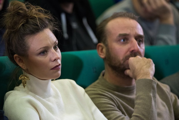 Magdalena Boczarska i Wojciech Mecwaldowski na konferencji z Davidem Lynchem