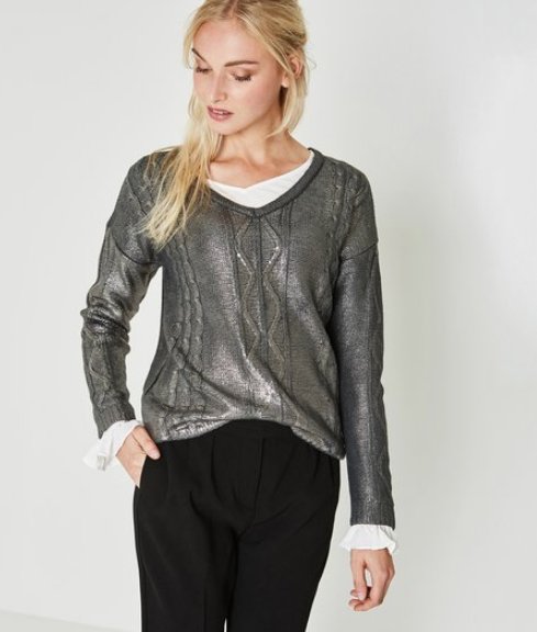 Sweter z warkoczem Promod