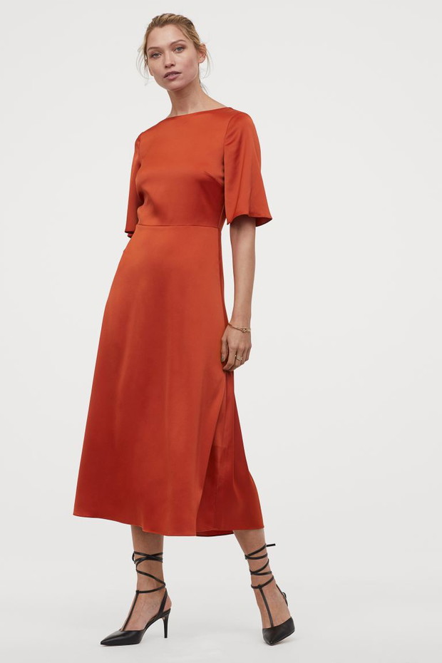 Wyprzedaż online w H&M: sukienka, 89,90 zł zamiast 179,99 zł