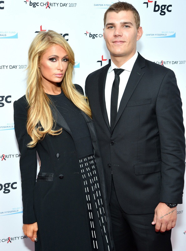 Paris Hilton i Chris Zylka na gali BGC Partners Charity Day 2017