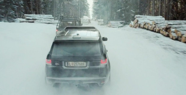 Screen z filmu o Jamesie Bendzie