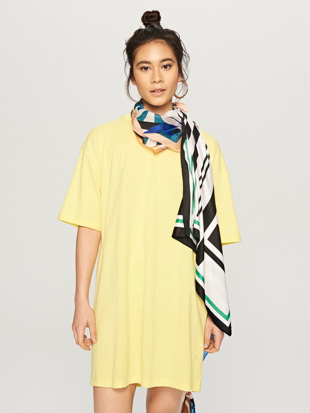Pastelowa sukienka oversize