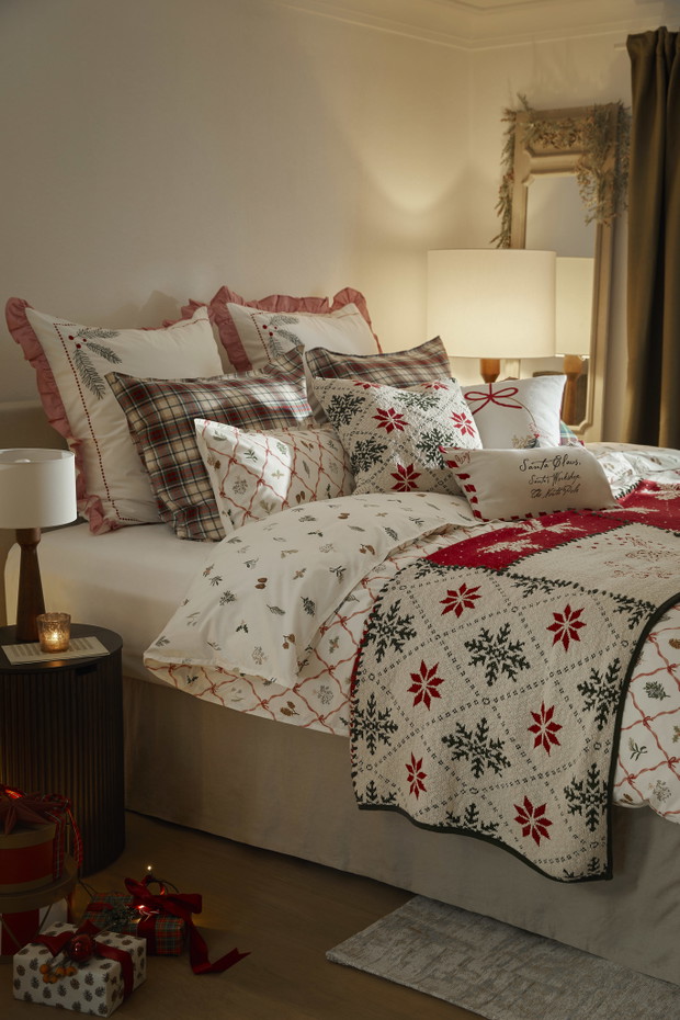 Christmas by Westwing Collection