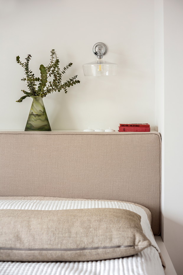 Hygge i elegancja w domu na warszawskich Zawadach, projekt: TOGETHER STUDIO
