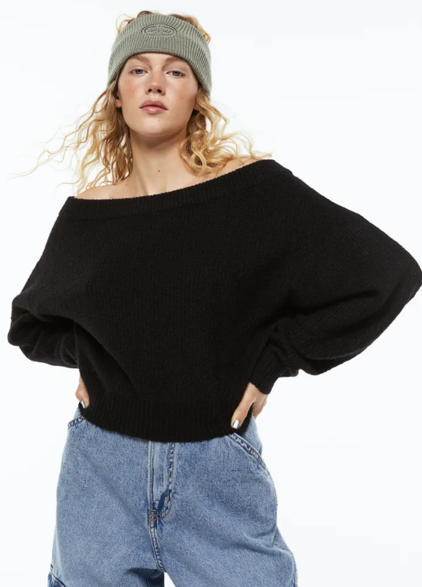 Czarny sweter na zimę, H&M, 79,99 zł