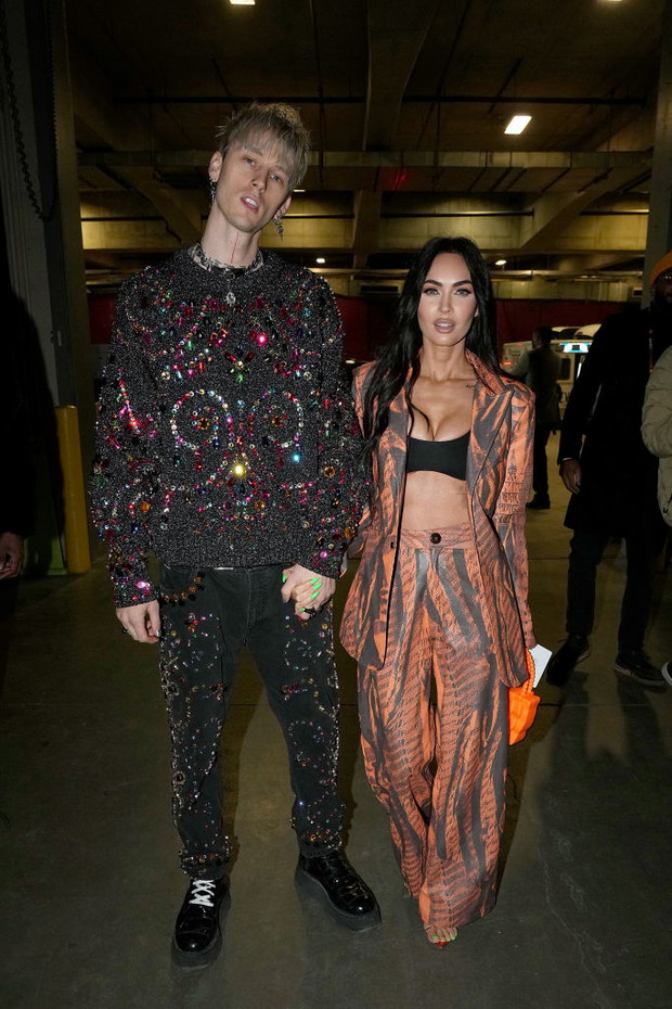 Megan Fox i Machine Gun Kelly – historia miłosna pary. Czy wciąż są razem? Plotki o rozstaniu i odwołanym ślubie