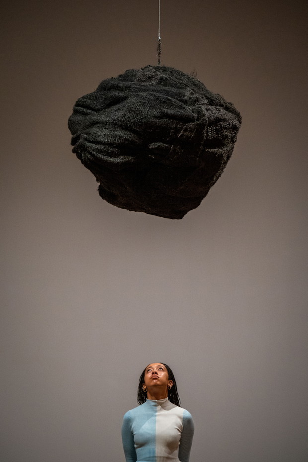 Wystawa prac Magdaleny Abakanowicz w Tate Modern