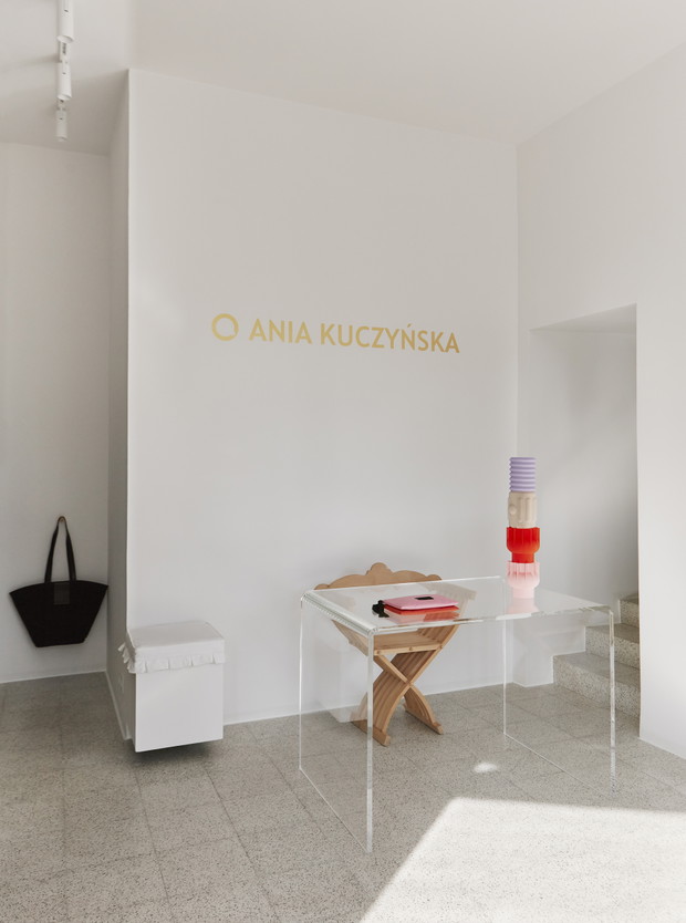 Flagowy sklep Ania Kuczyńska, Rozbrat 28/30
