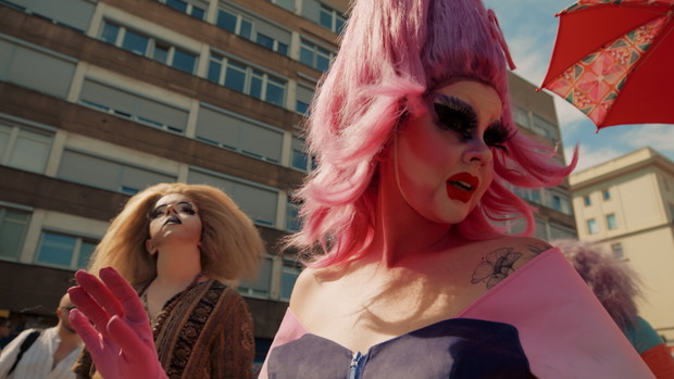 Kadr z filmu „Don’t Rain on Our Parade – PARADA”