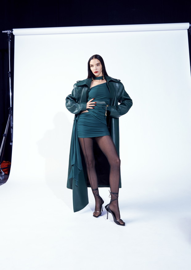 Zmysłowe body w stylu Dua Lipy w nowościach H&M. To najbardziej wyczekiwana kolekcja szwedzkiej sieciówki