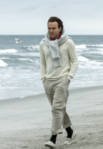 Ewan McGregor jako Halston