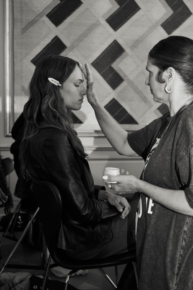 Backstage pokazu Marimekko wiosna-lato 2024