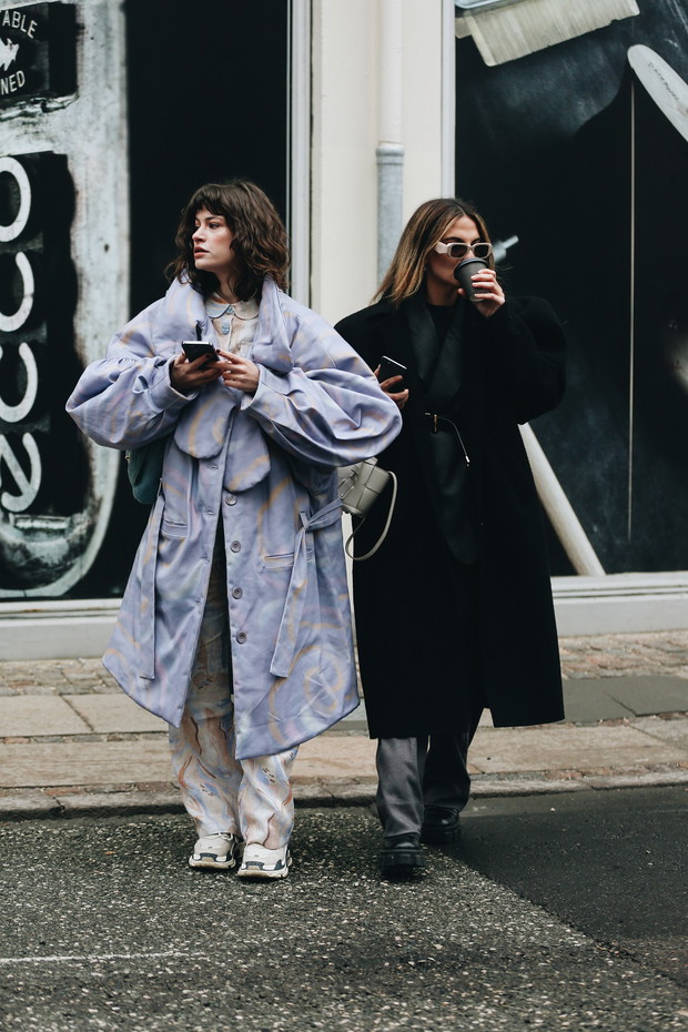 Stylizacje z Copenhagen Fashion Week jesień-zima 2022/2023