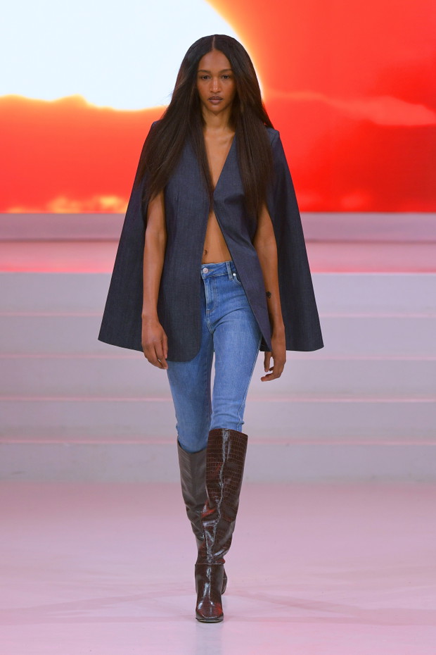 Tomorrow Denim jesień-zima 2022/2023. Podróże w czasie