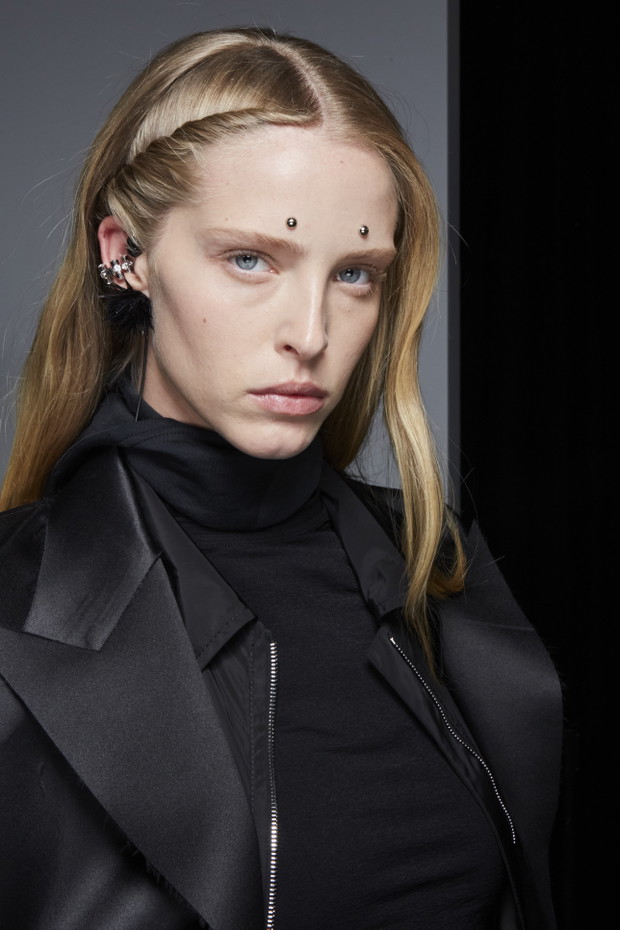 Givenchy jesień-zima 2022/2023 backstage