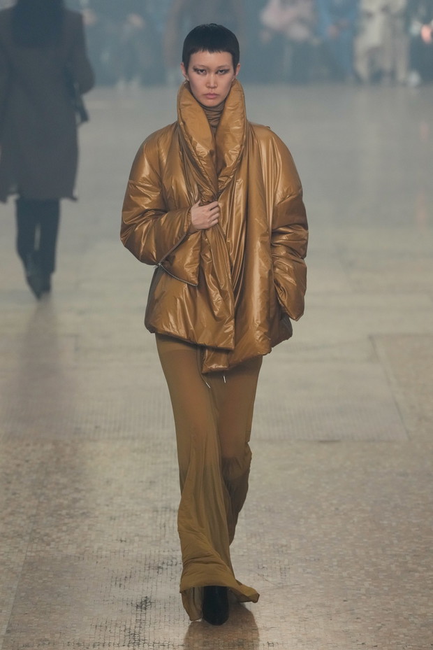 Helmut Lang jesień-zima 2024/2025