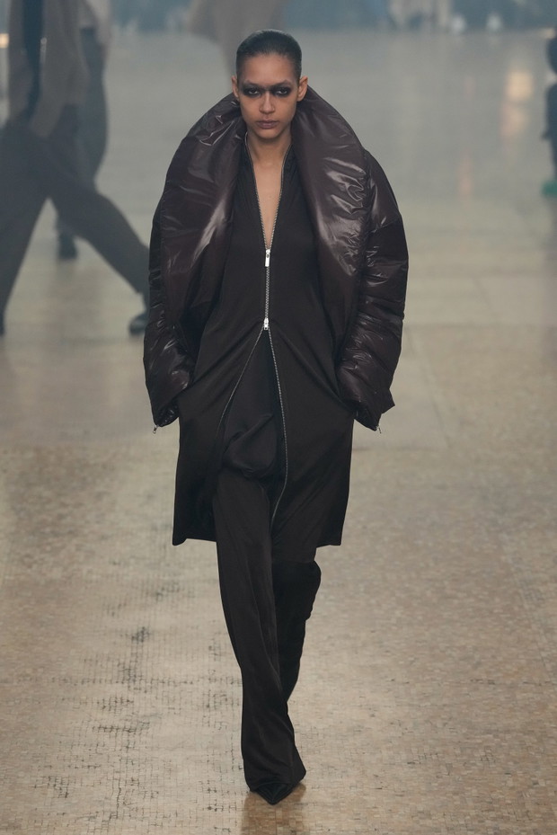 Helmut Lang jesień-zima 2024/2025