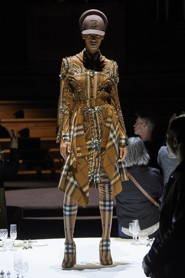 Kratka Burberry