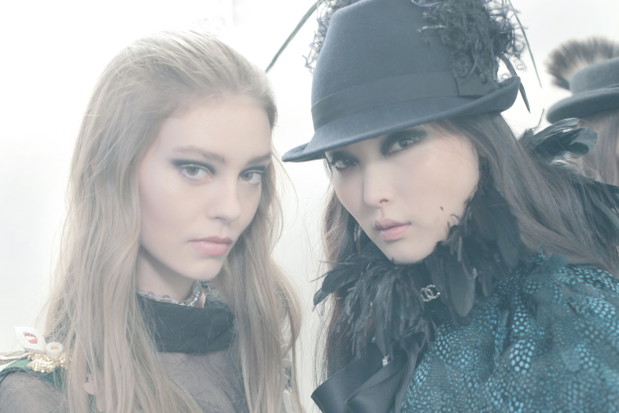 Makijaż z pokazu Chanel Métiers d’Art Paris-Salzburg