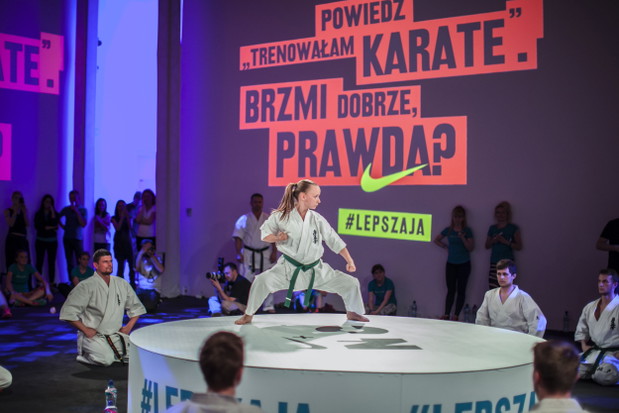 Na Zachętę, czyli czy trening Nike naprawdę odbył się w galerii?