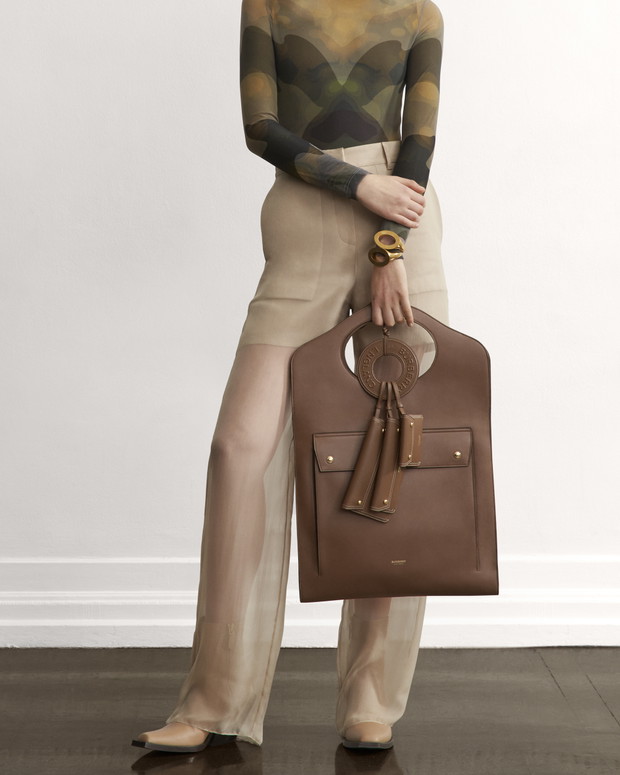 Burberry Pre-Fall 2021