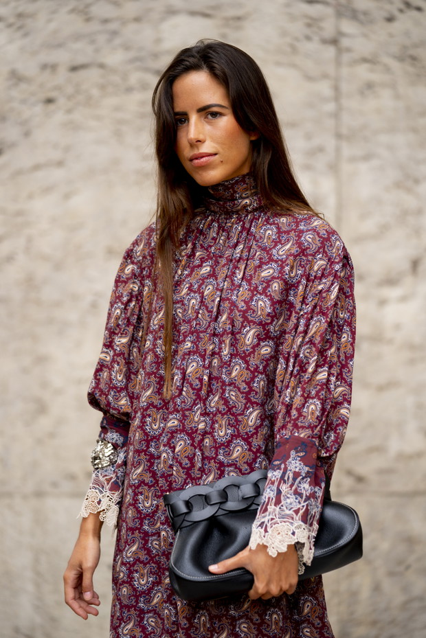 Najlepsze stylizacje z paryskiego tygodnia mody: street fashion