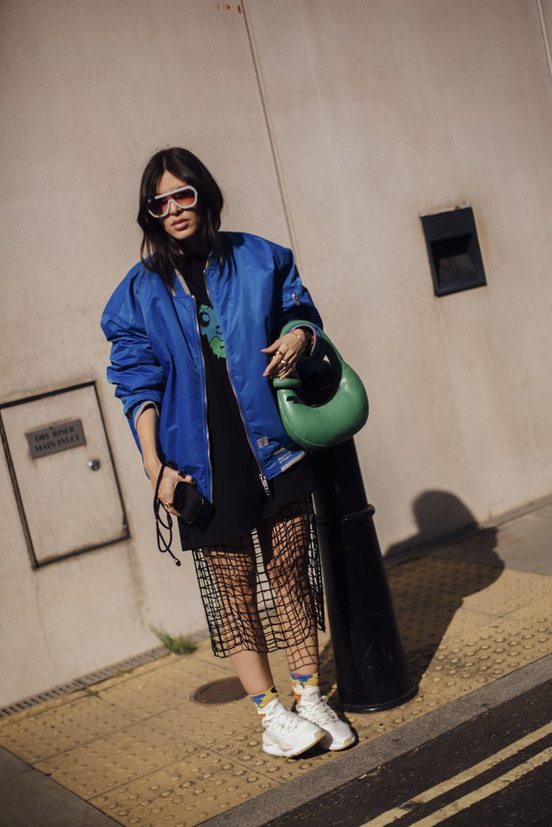 Street fashion na London Fashion Week SS24