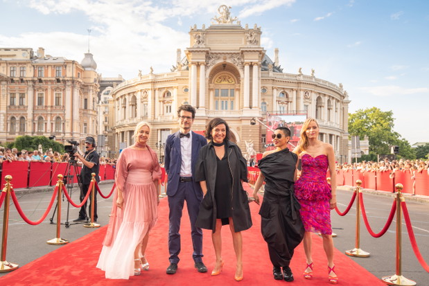 Ivanna Dyadyura, Nicholas Elliott, Joanna Kos-Krauze i Mania Akbari na gali otwarcia Odessa Film FestivaL 2019.