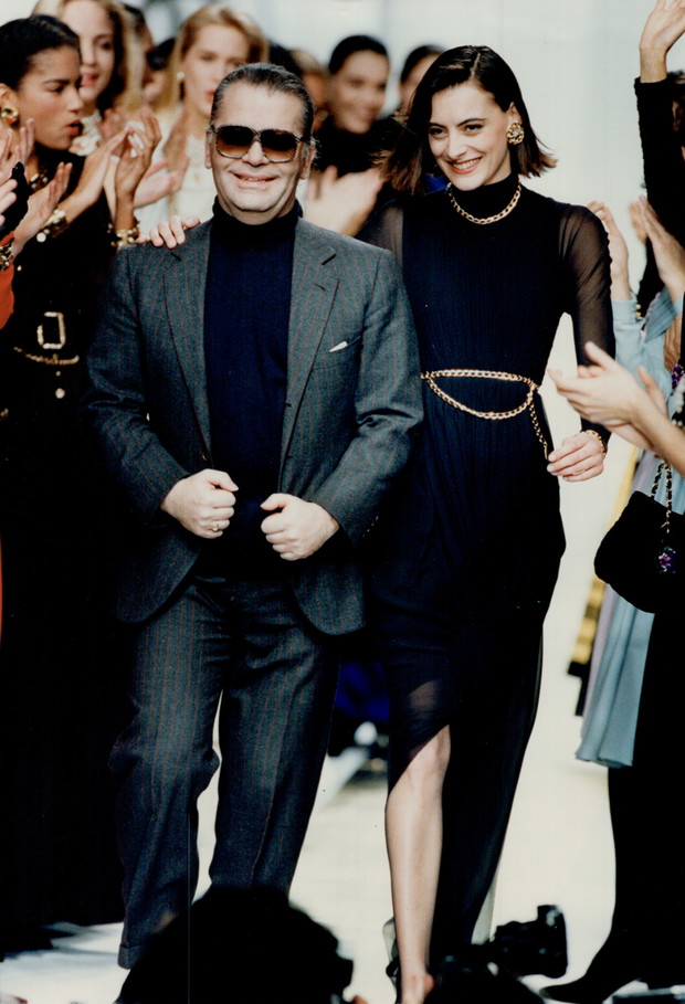 Karl Lagerfeld i Ines de La Fressarge