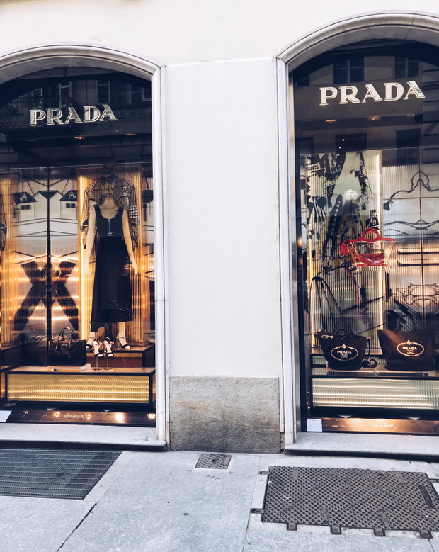 Witryna Prada