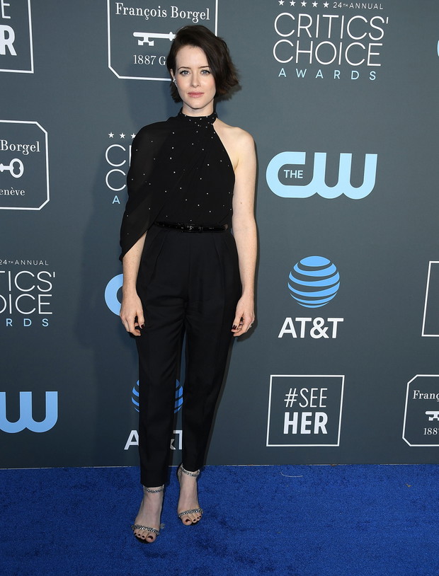 Critics' Choice Awards 2019: Claire Foy w kreacji Celine by Hedi Slimane