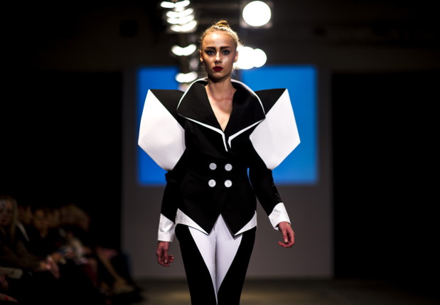Fashion Week Poland - OFF OUT OF SCHEDULE (piątek)