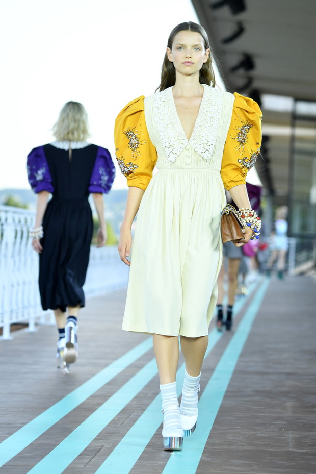 Pokaz Miu Miu Resort 2020