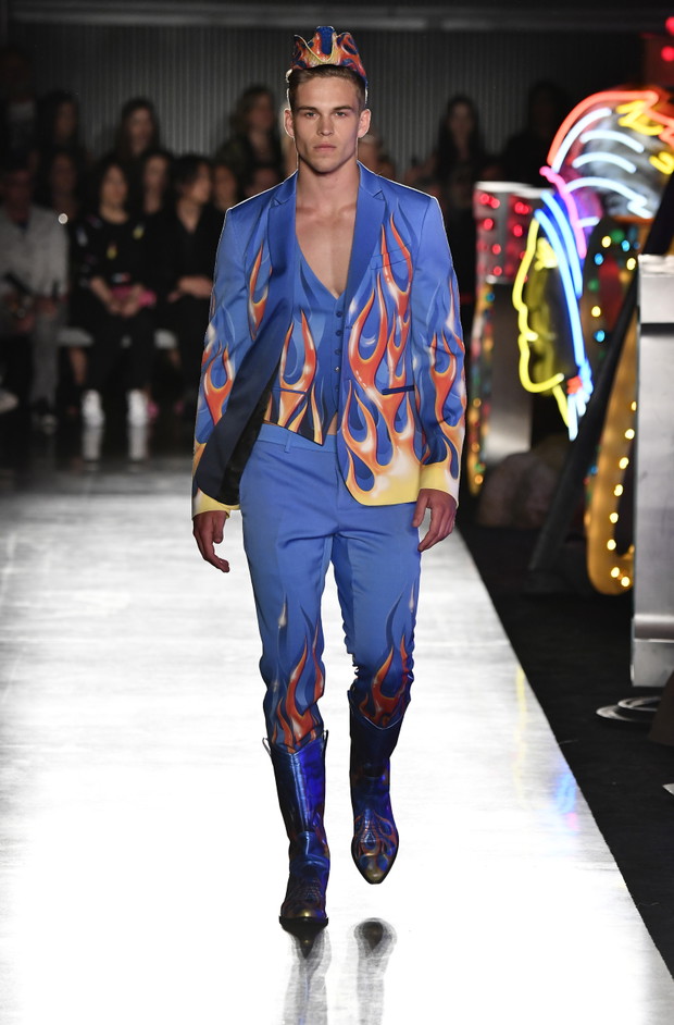 Moschino Cruise 2018