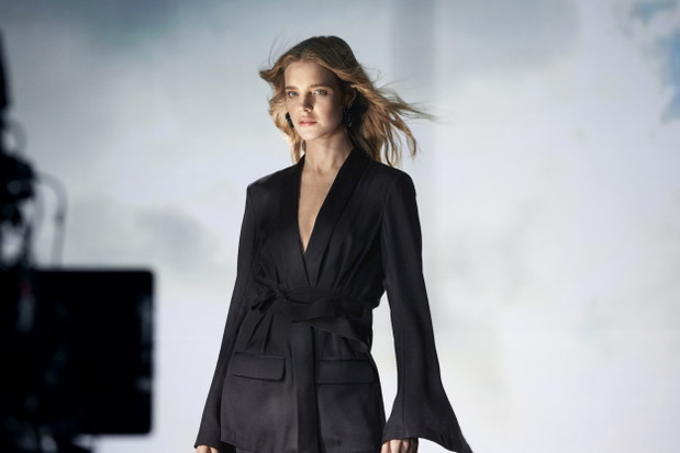 Natalia Vodianova w kampanii H&M Conscious Exclusive 2017