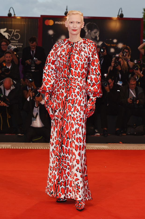 Tilda Swinton na premierze filmu At Eternity