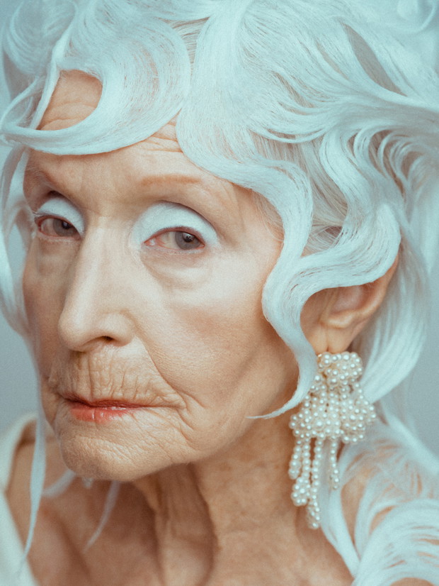 Edytiorial beauty: Helena Norowicz
