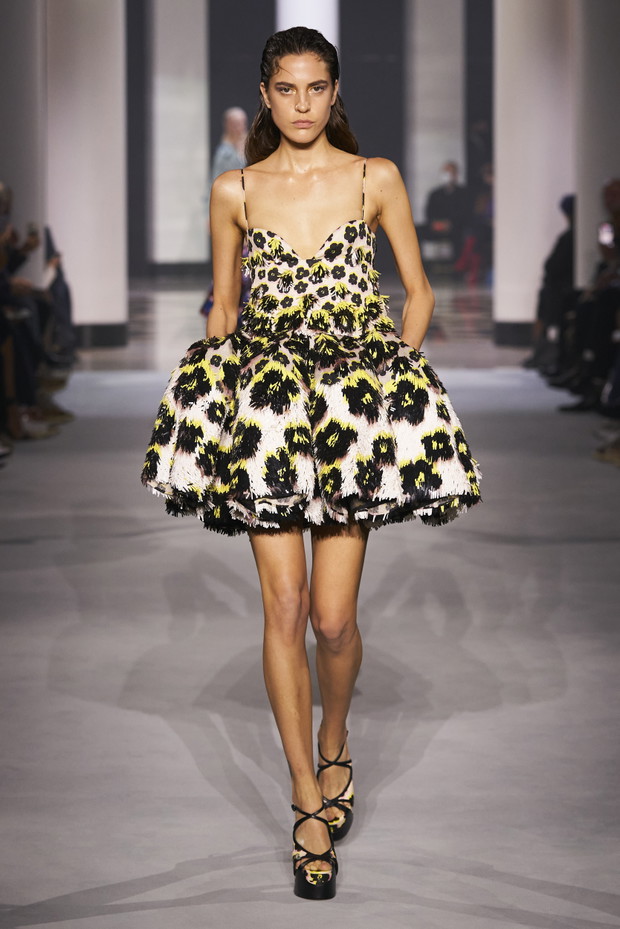 Lanvin wiosna-lato 2022.